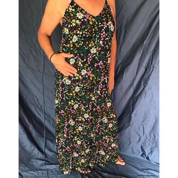Old Navy Flower Dress - Picture 1 of 4